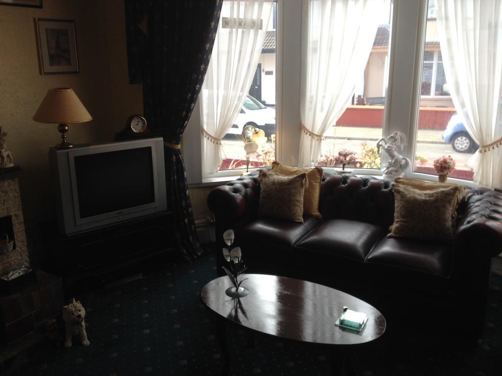 The Mackintosh Guest Accommodation Blackpool Buitenkant foto